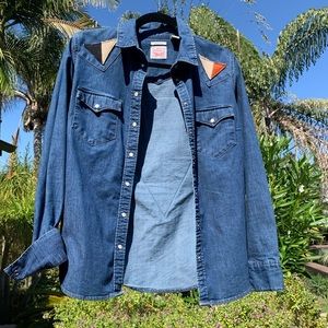 levi denim jacket